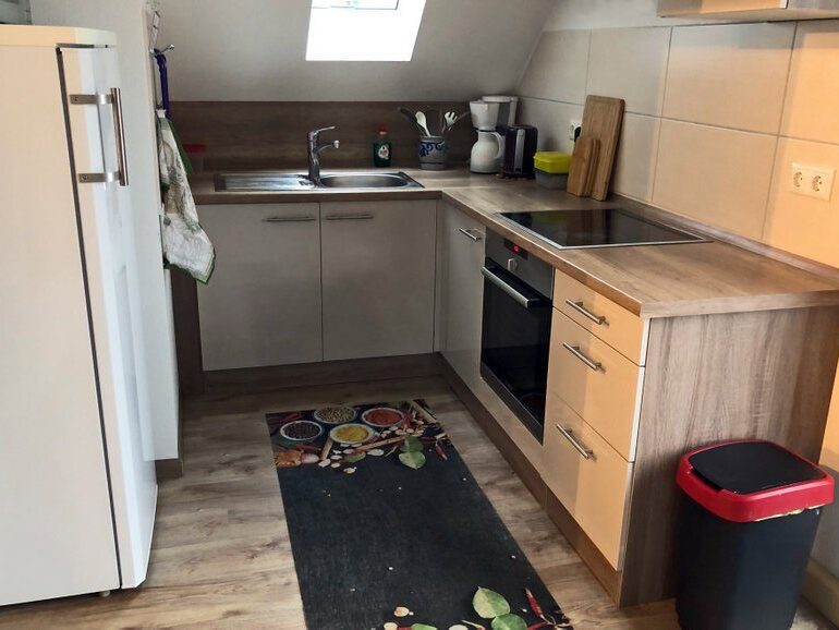 Wohnung 2 Stock: Küchenzeile