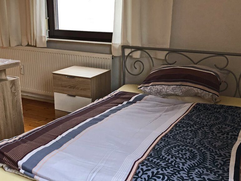 Wohnung 1. Stock: Gemütliches Schlafzimmer